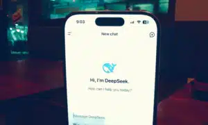 Deepseek r1 mobile